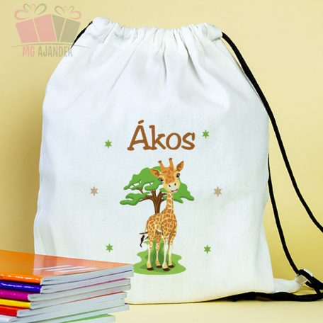 Zsiráf mintás egyedi neves tornazsák iskola füzetrboritó school sport cuki giraffe animals dzsungel