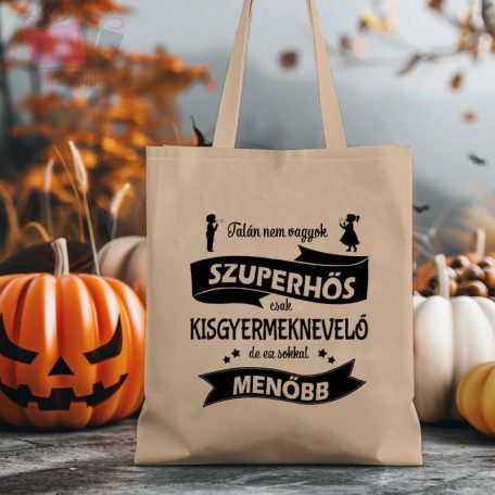 egyedi feliratos neves szoveg taska vaszonszatyor bolcsode ajandek best hero szuperhos felugyelo