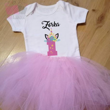 egyedi-neves-szülinapi-body-unikornis lo póni pferd -egy-éves-lettem-birthday-ajándek pamut polo pac