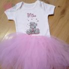 egyedi-neves-születésnapi-macis-body-szülinap-birthday-egyedi-fotos-ajándék medve bocs szives pink