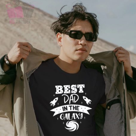 Best Dad galaxis  A legjobb Apa feliratos póló-apa leszek-baba születik