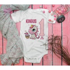 egyedi-neves-szülinapi-body-unikornis lo póni pferd -egy-éves-lettem-birthday-ajándek pamut polo pac