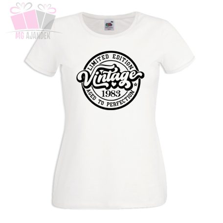 egyedi feliratos vicces humoros neves szamos szuletesnapi évforduló birthday tshirt